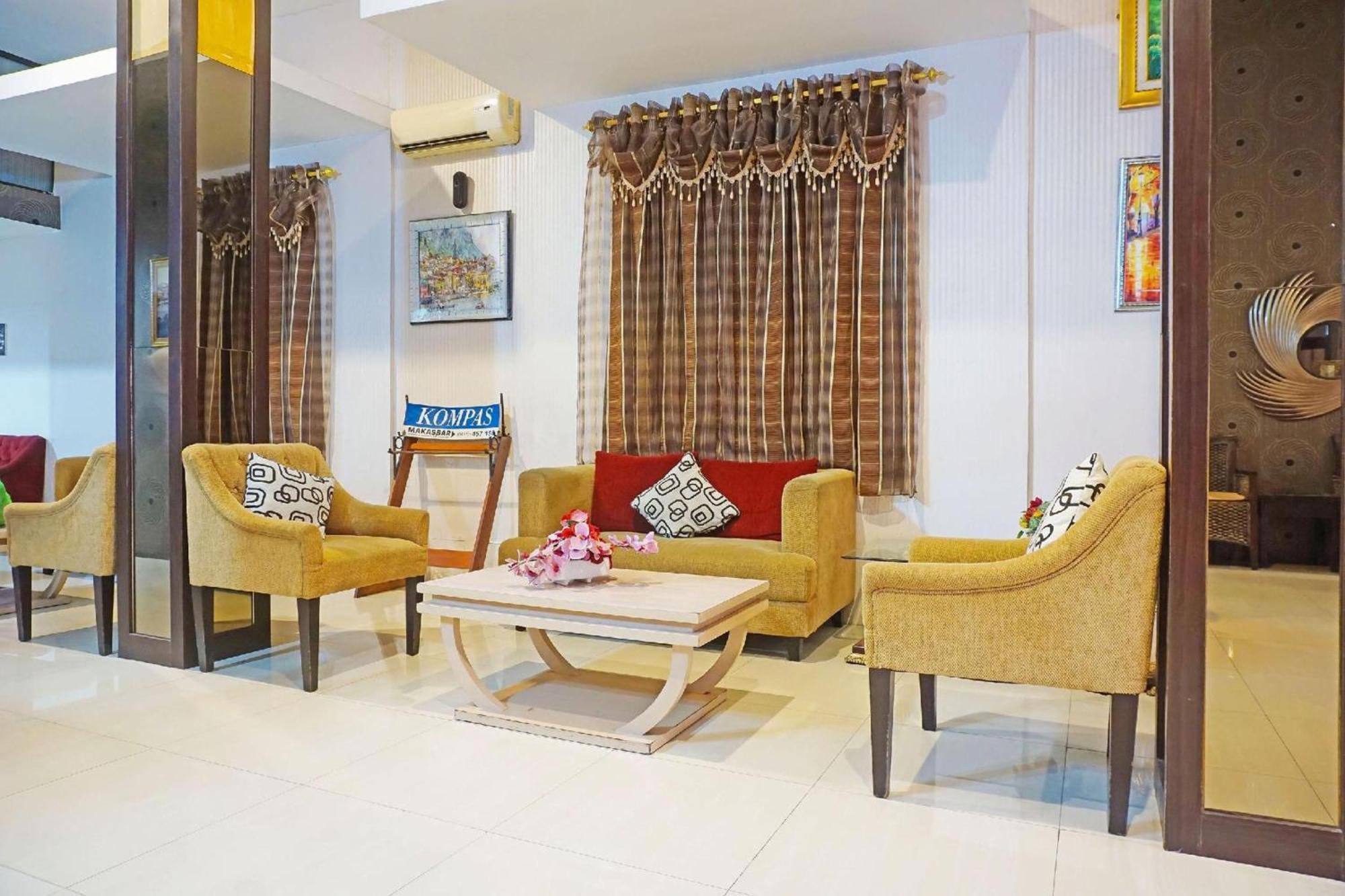 Collection O Losari Near Pantai Losari Formerly Hotel Grand Populer Makassar Exterior foto